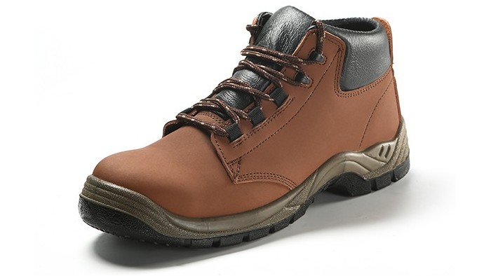 冬天到了，您不需要一雙安全保暖的鞋嗎？