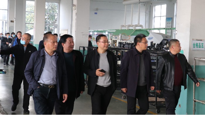 防滑安全鞋有哪些作用？護士鞋廠家為你講解